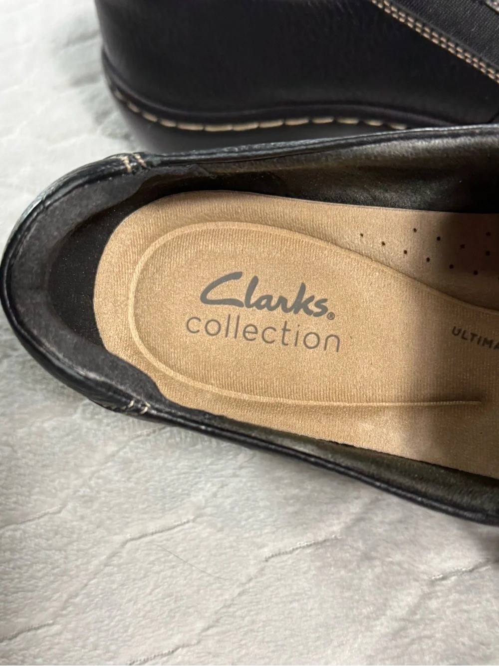 Clarks Collection Ultimate Comfort Black Leather Slip On Shoes 10M